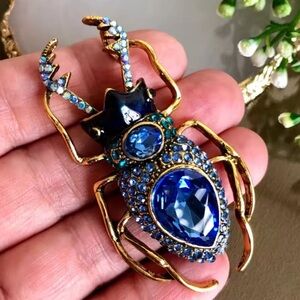 Vintage Gold Beetle Blue Crystal Brooch